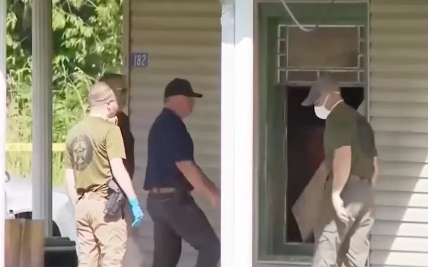 Police at the Siders' home (WSYX ABC 6)
