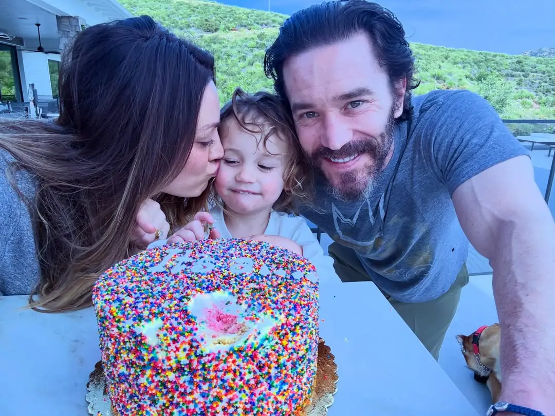 She shared the sweet news on Instagram (Instagram/@kaleycuoco)