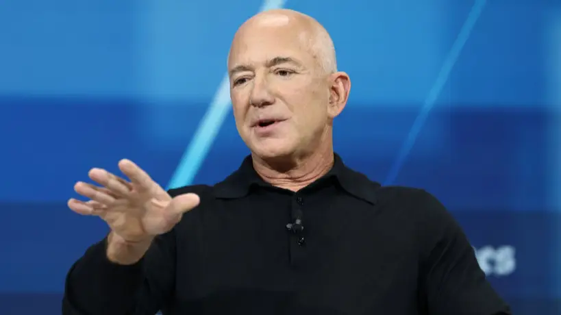 Jeff Bezos stunned Amazon warehouse employee with response after she emailed him about pay