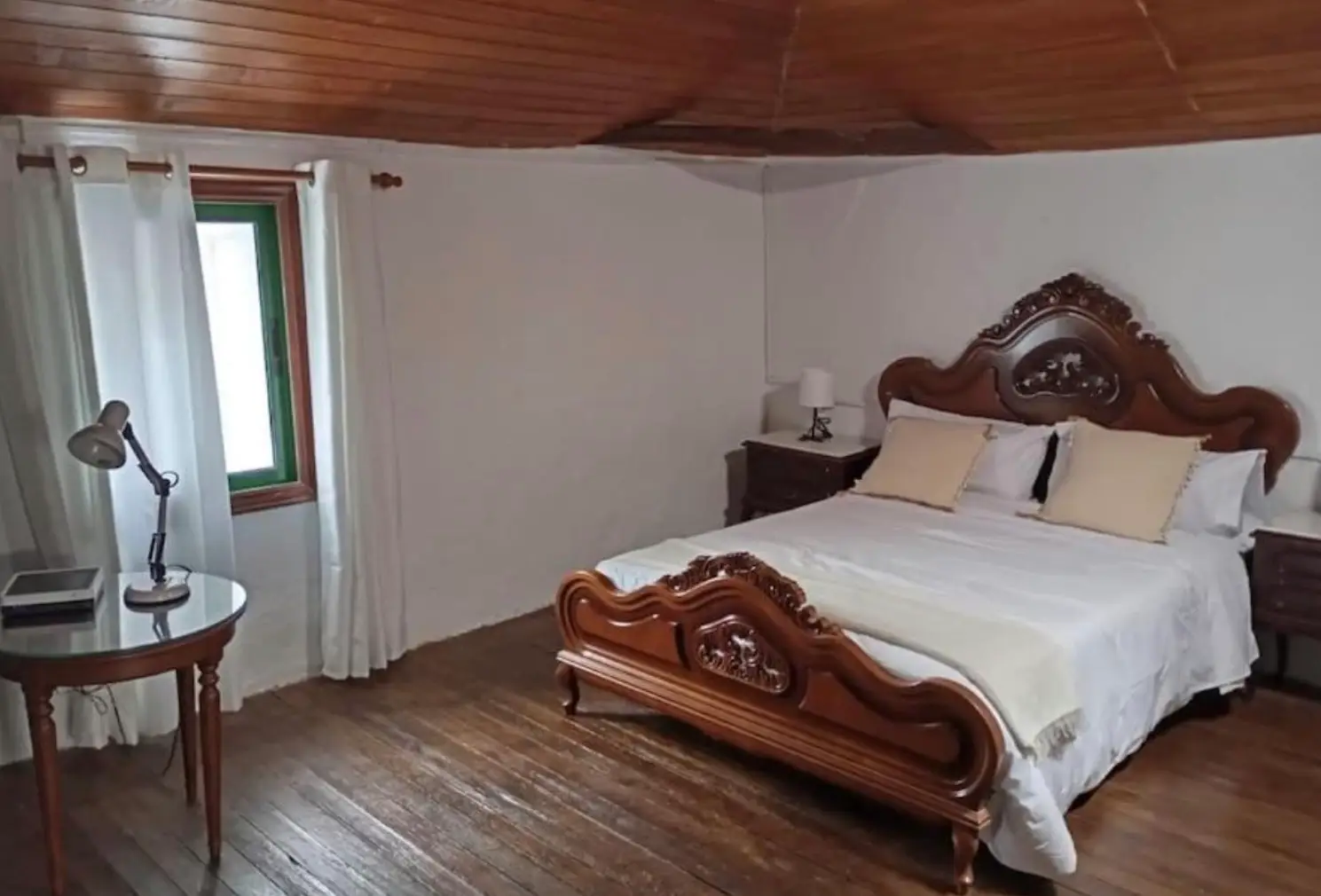 The Airbnb had minimal furnishings. (Booking.com)