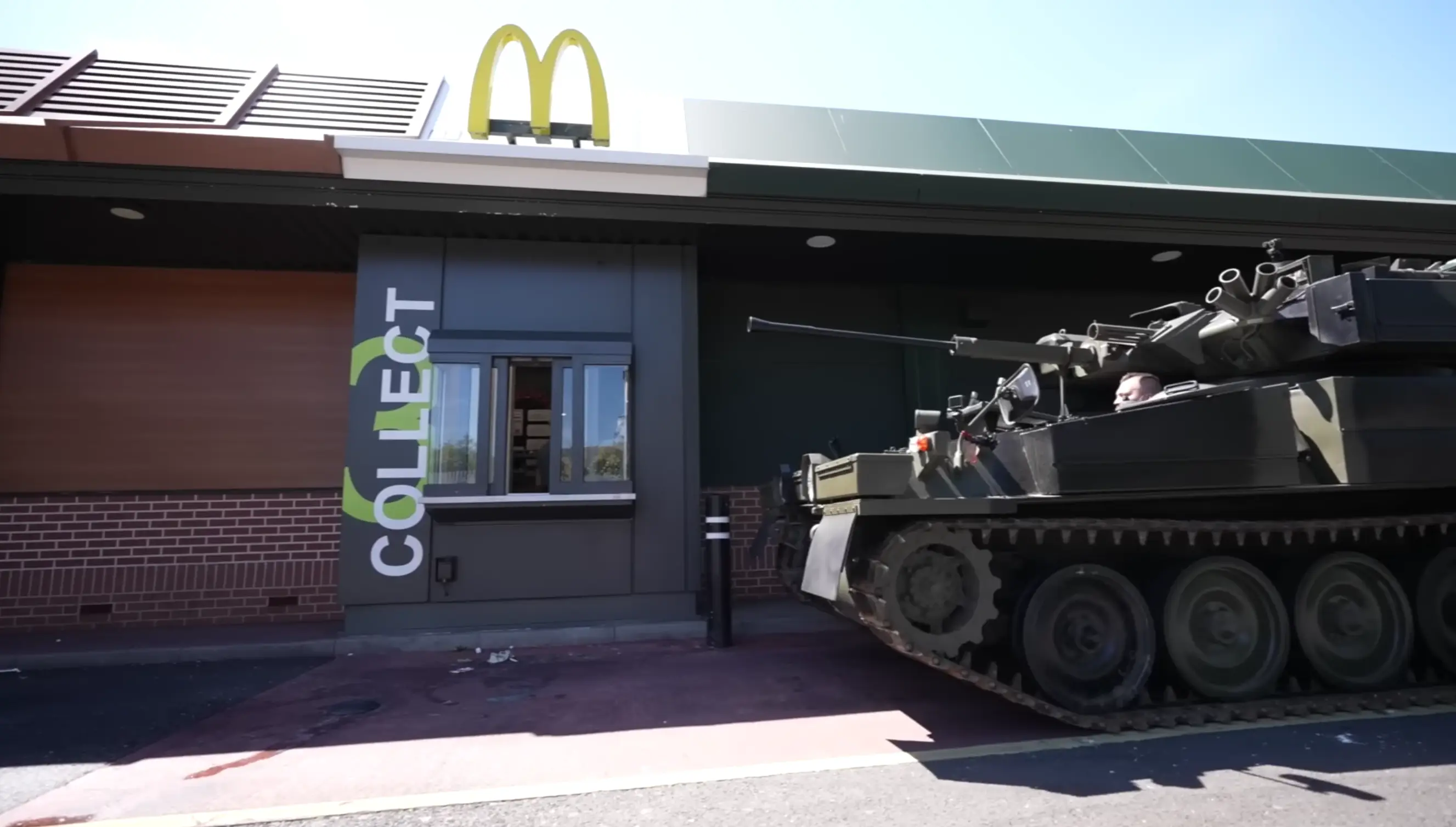 Fans found the ordeal hilarious.