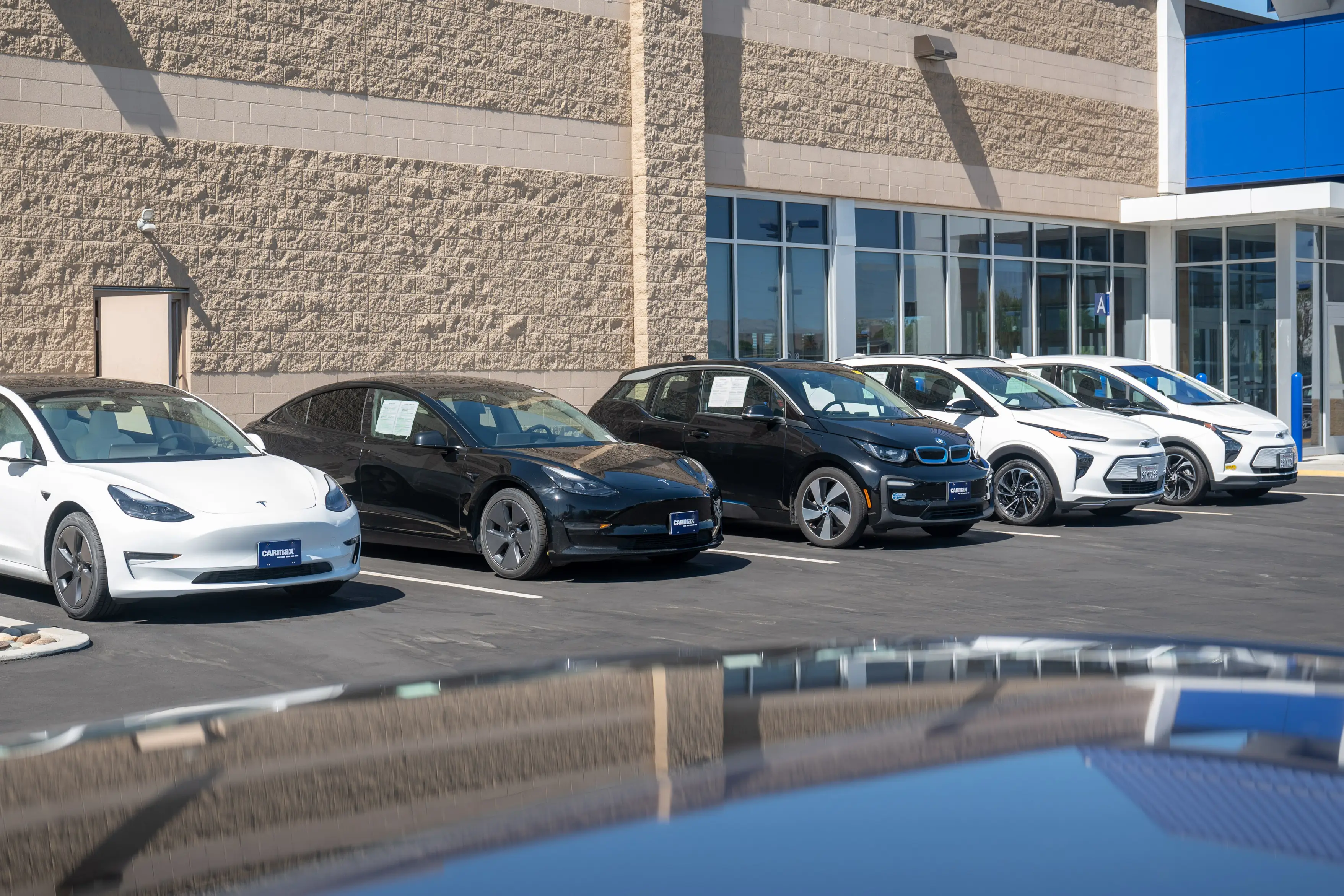 More options at lower prices, is it any wonder your old Tesla isn't worth what it used to be? (Amy Osborne/Bloomberg via Getty Images)