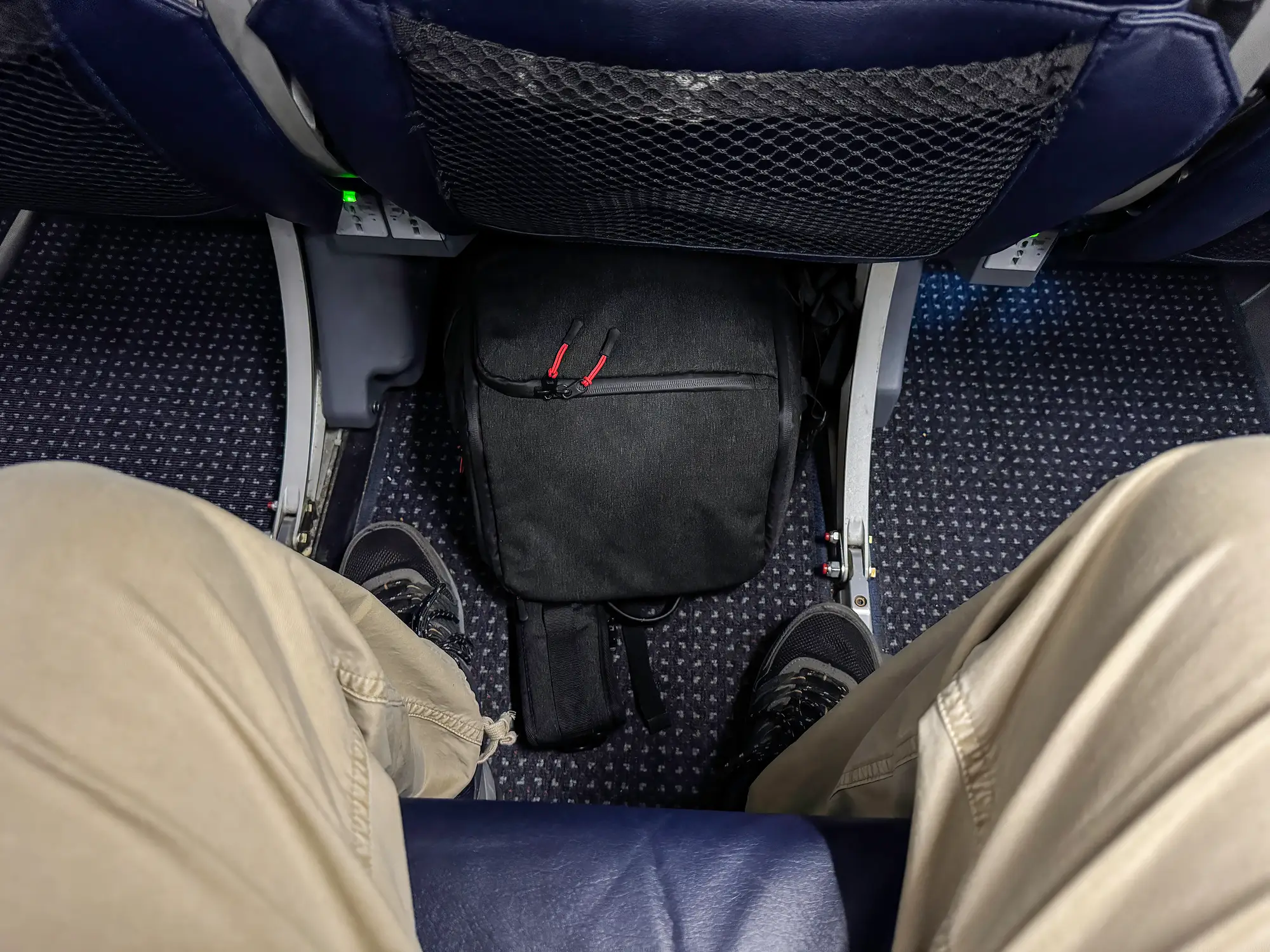 Travellers are using compression bags to avoid luggage fees (Getty Images/abalcazar)