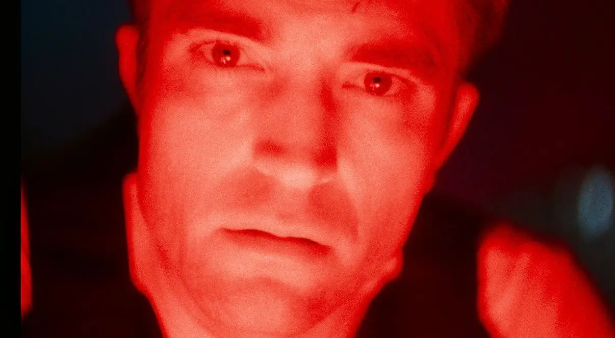 Robert Pattinson as Chris Hansen in Primetime (A24/DiscussingFilm)