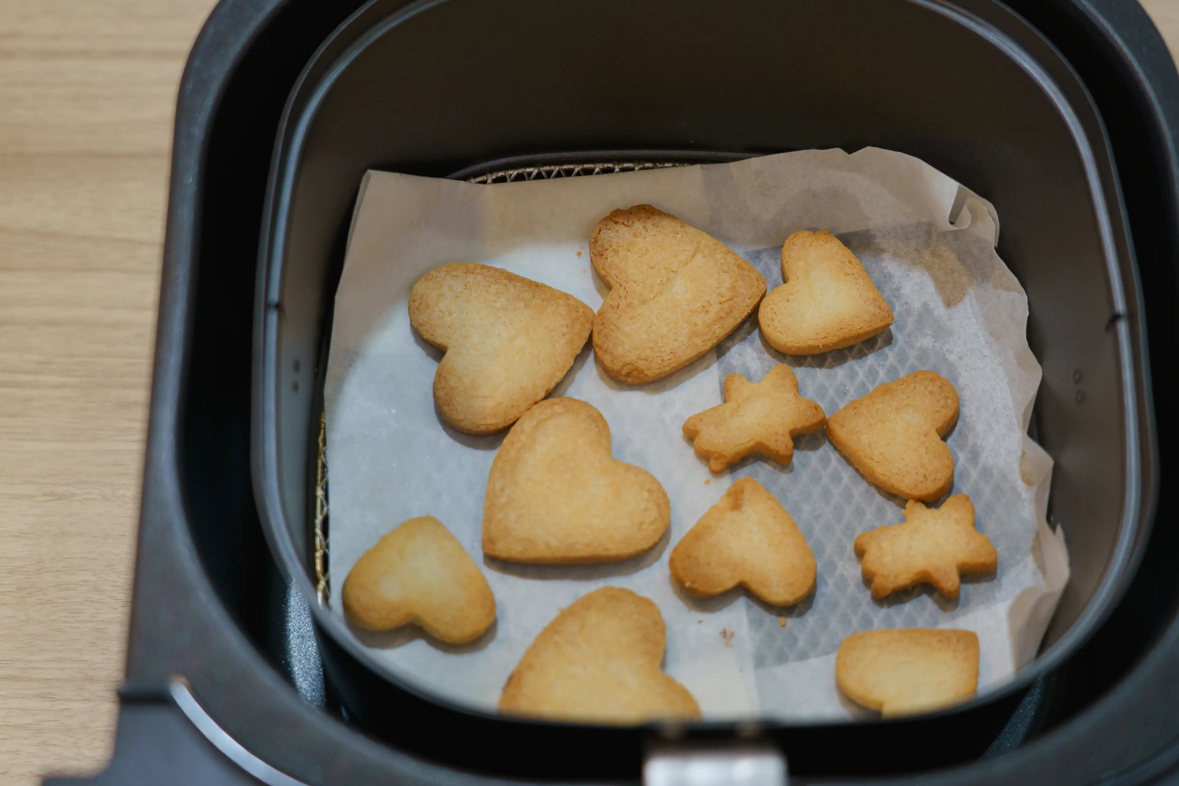 Remember to adjust your recipes if you're going to do baked goods in an air fryer. (Getty Stock Photo)