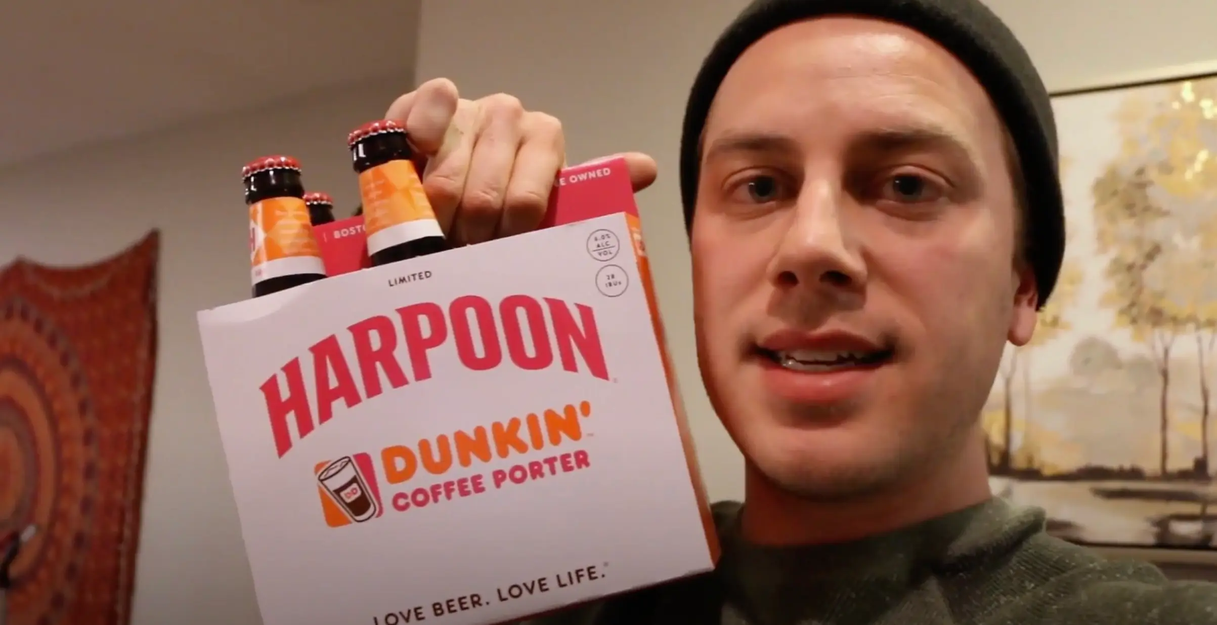 Jordan LoNigro noticed some surprising changes after giving up booze for 30 days (YouTube/@jordanlonigro)