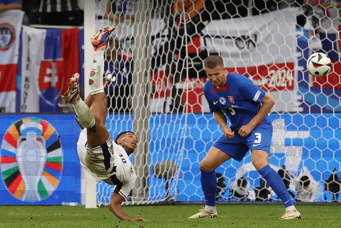 He scored an absolute worldie to take us into extra time (Ian MacNicol/Getty Images)