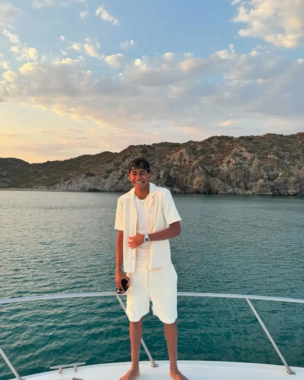 Yamal is seemingly a fan of the clothes, too (Instagram@lamineyamal)