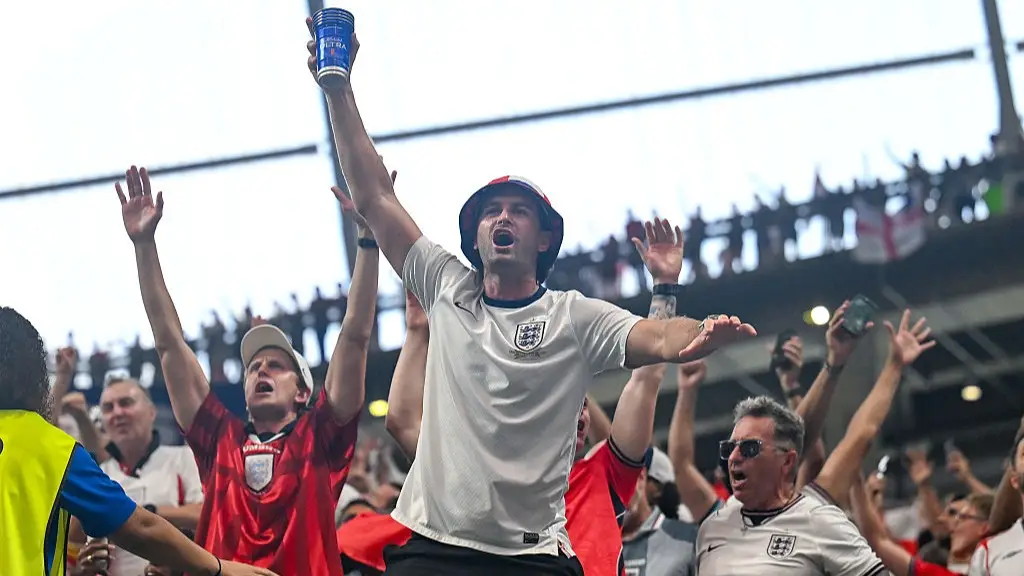 Where to buy an England football shirt in time for the World Cup quarter-final