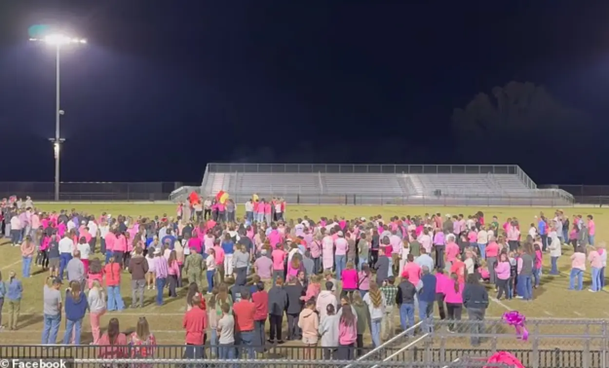 People attended a vigil at the high school to pay tribute to Kimber (Facebook)