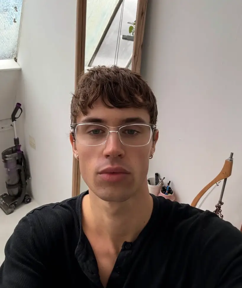 Garland is a 24-year-old model from London. (gabriel_garland/Instagram)