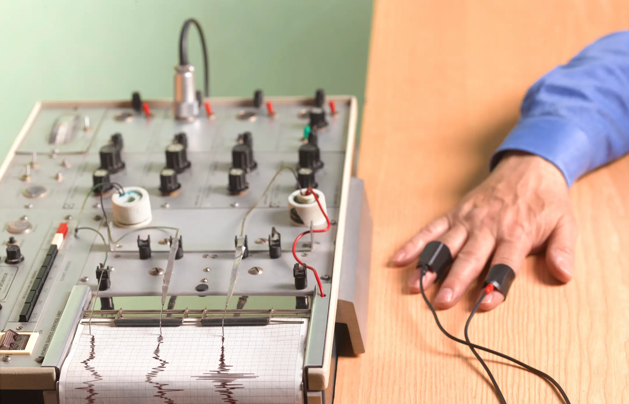 Lie detectors only have a 80 to 90 percent success rate (YouTube/Morgan Nelson)