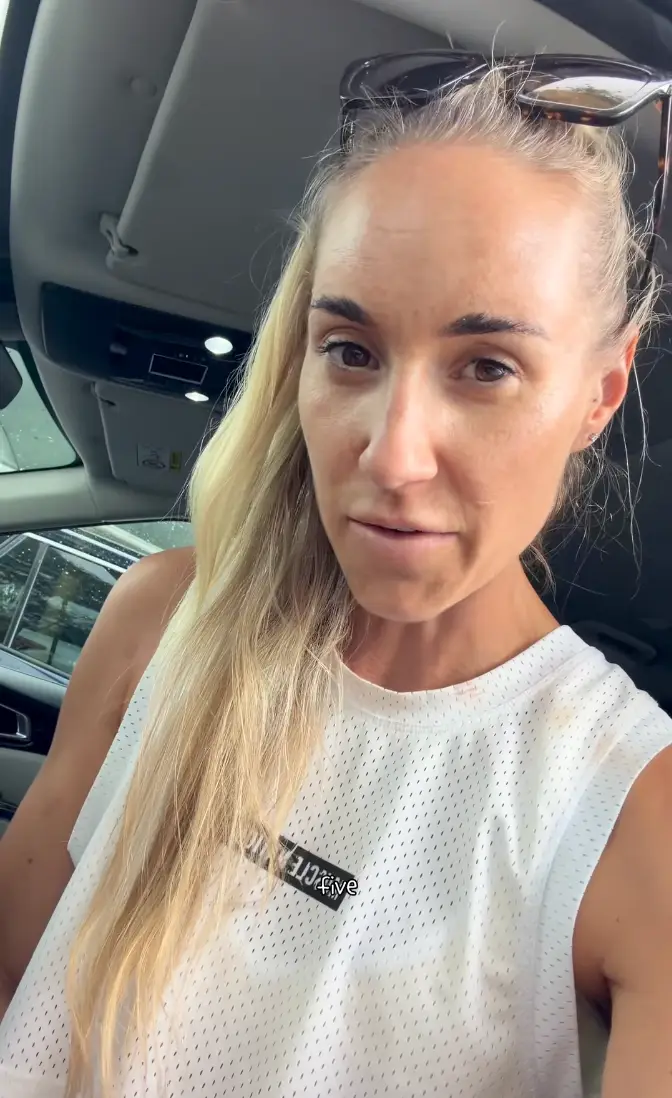 Danni noticed three things that just weren't right (Instagram/@danni___duncan)