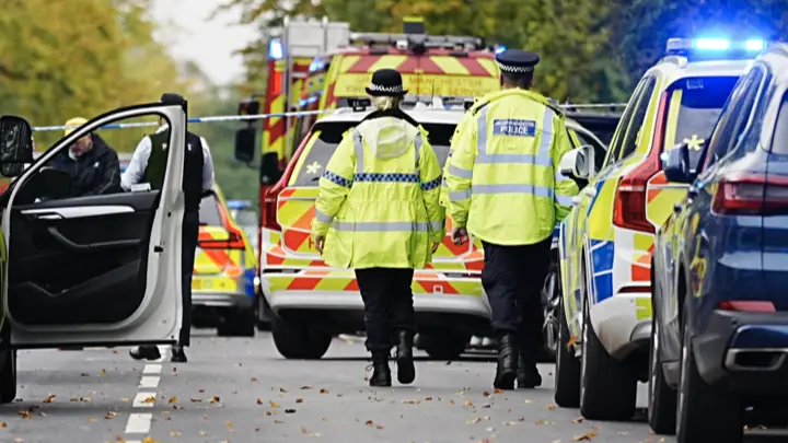 Two people dead after suspected terror attack outside Manchester synagogue as suspect 'killed by police'