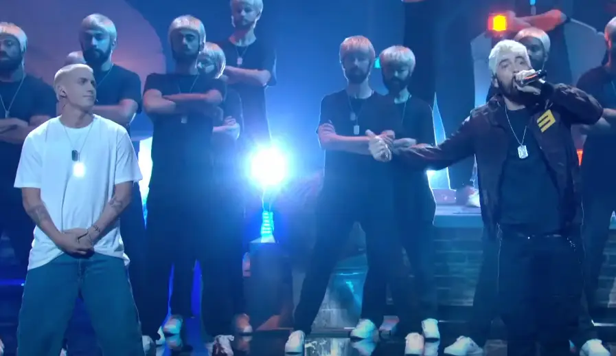 Eminem rocked up onto the VMAs stage with Slim Shady (MTV)