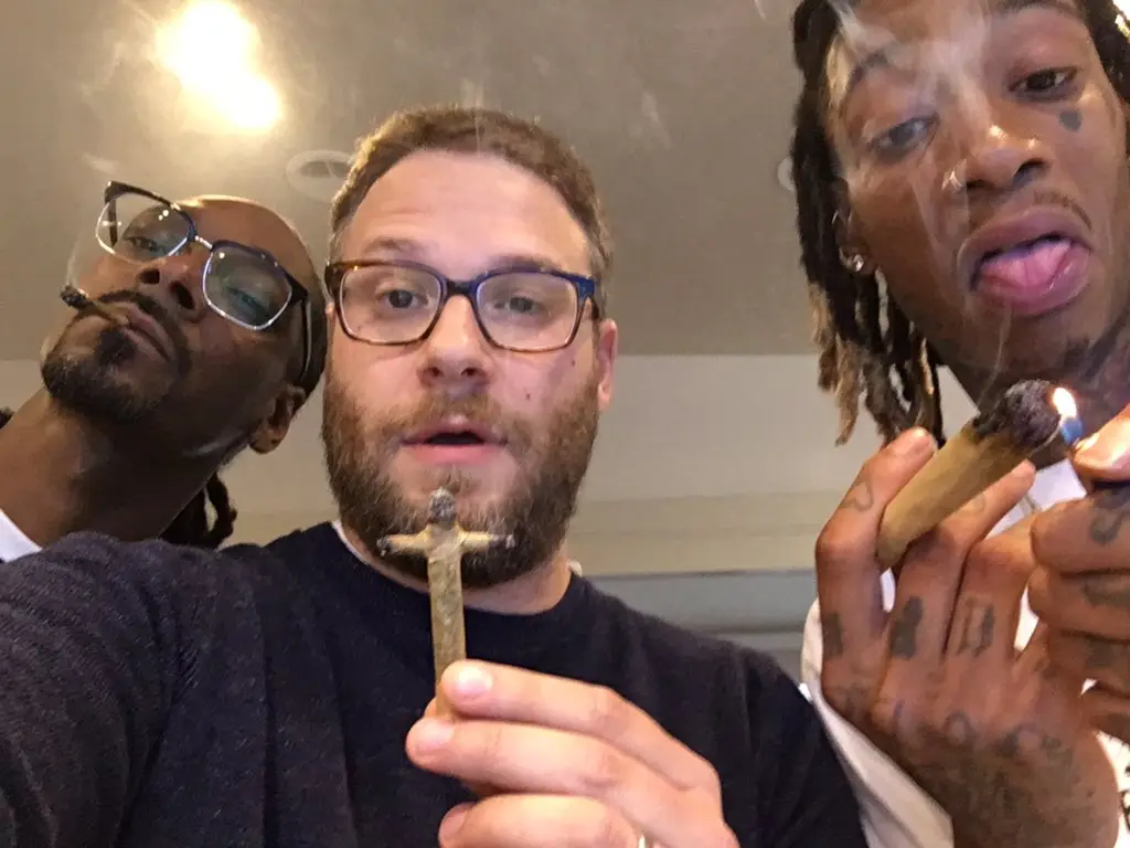 Seth Rogen is one of the most well known celebrity weed smokers (X/Seth Rogen)
