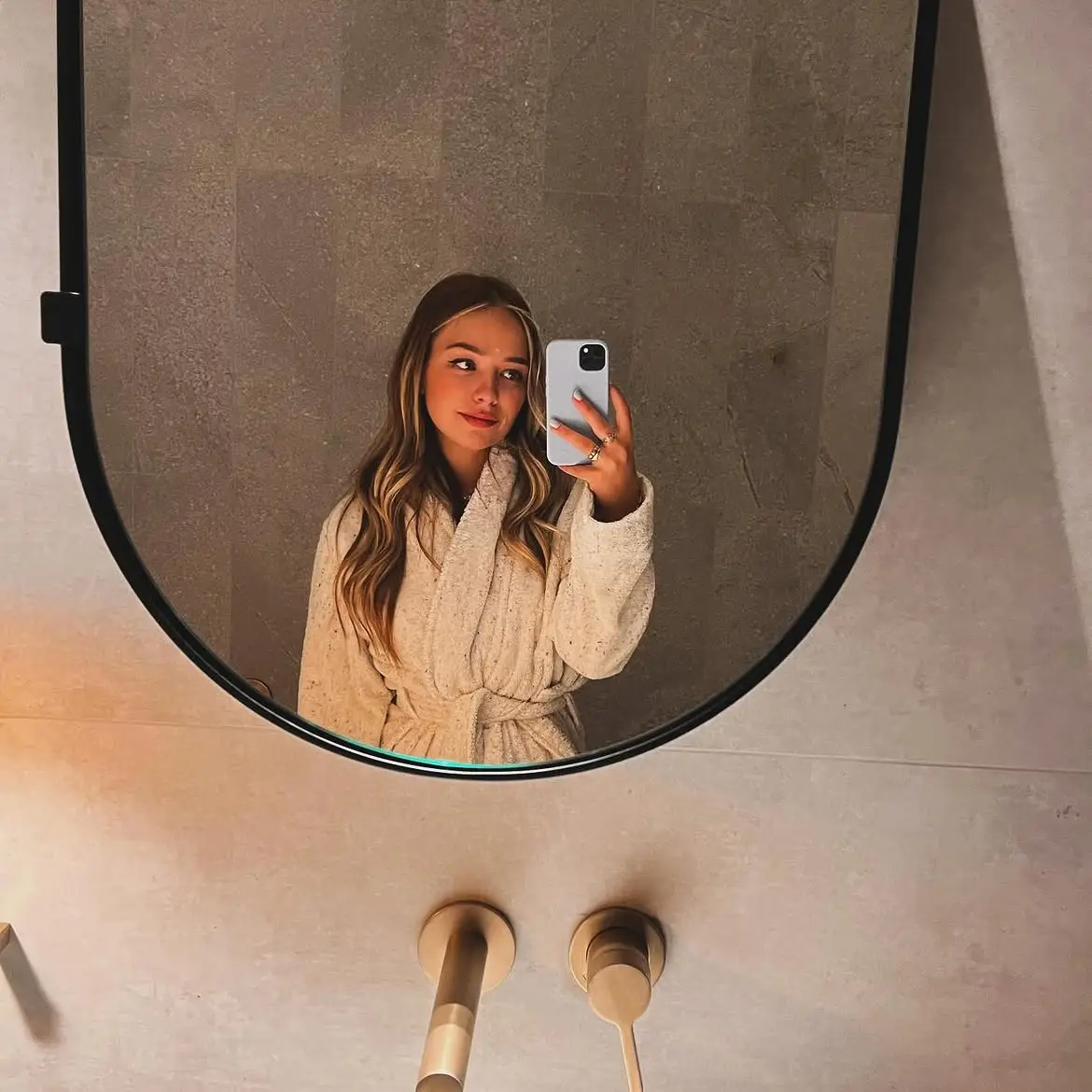 The star's latest video has been praised (Instagram/@officialconnietalbot)