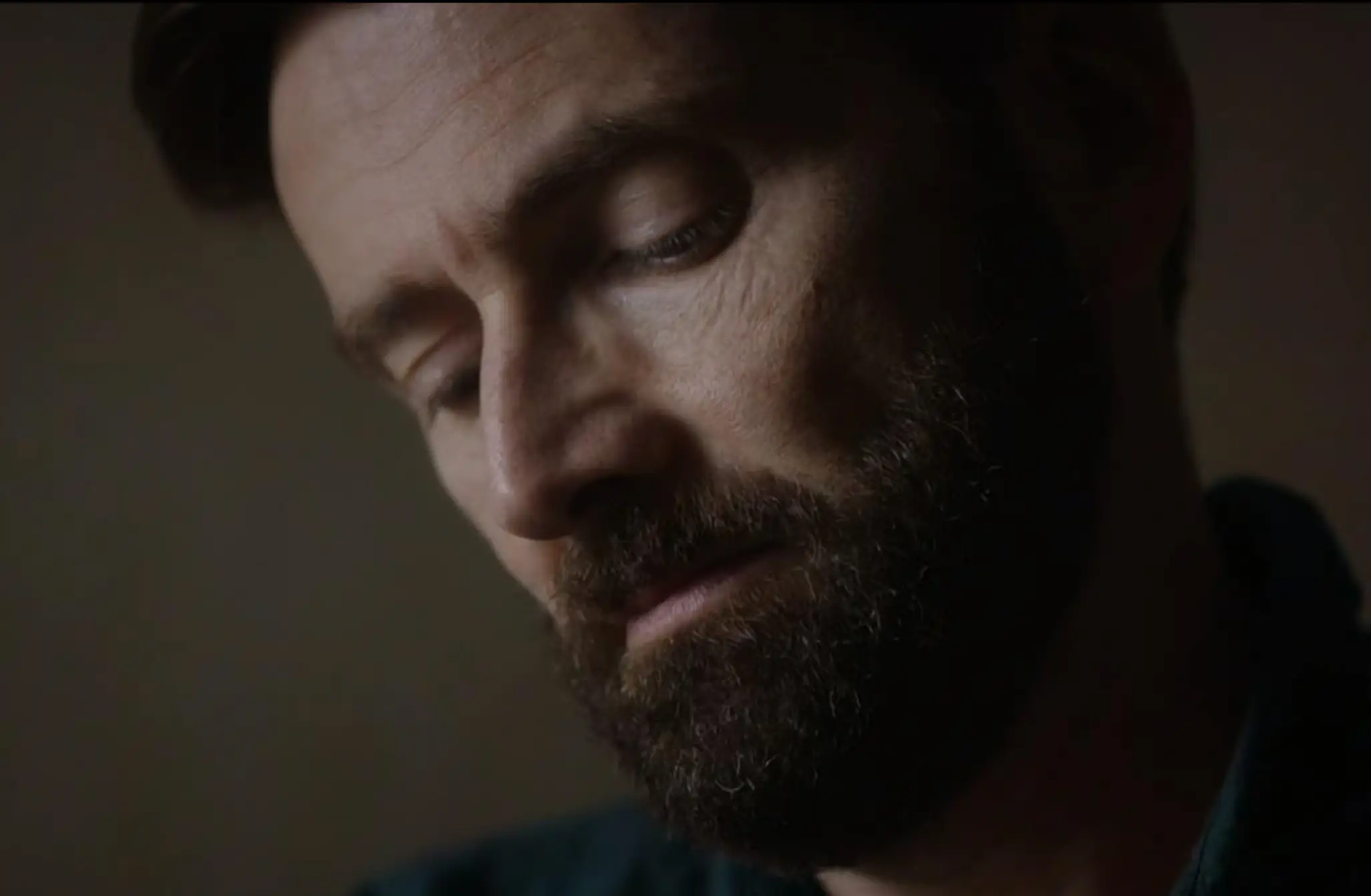 Tennant plays a dark role in the show. (Channel 4)