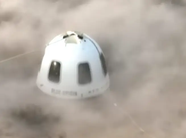 The Blue Origin capsule right after landing, it doesn't look very burned up (Instagram/@blueorigin)