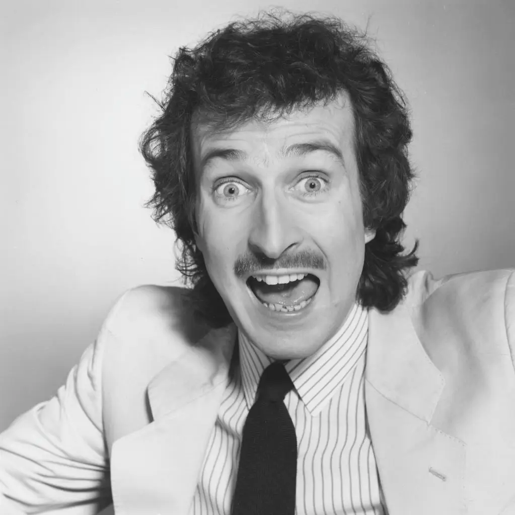 Steve worked on both Radio 1 and Radio 2.