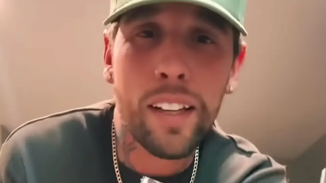 YouTube/iCoreyWarren