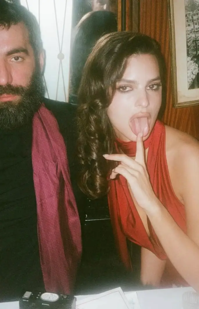 The model debuted her romance with Gavras earlier this year (Instagram/@emrata)