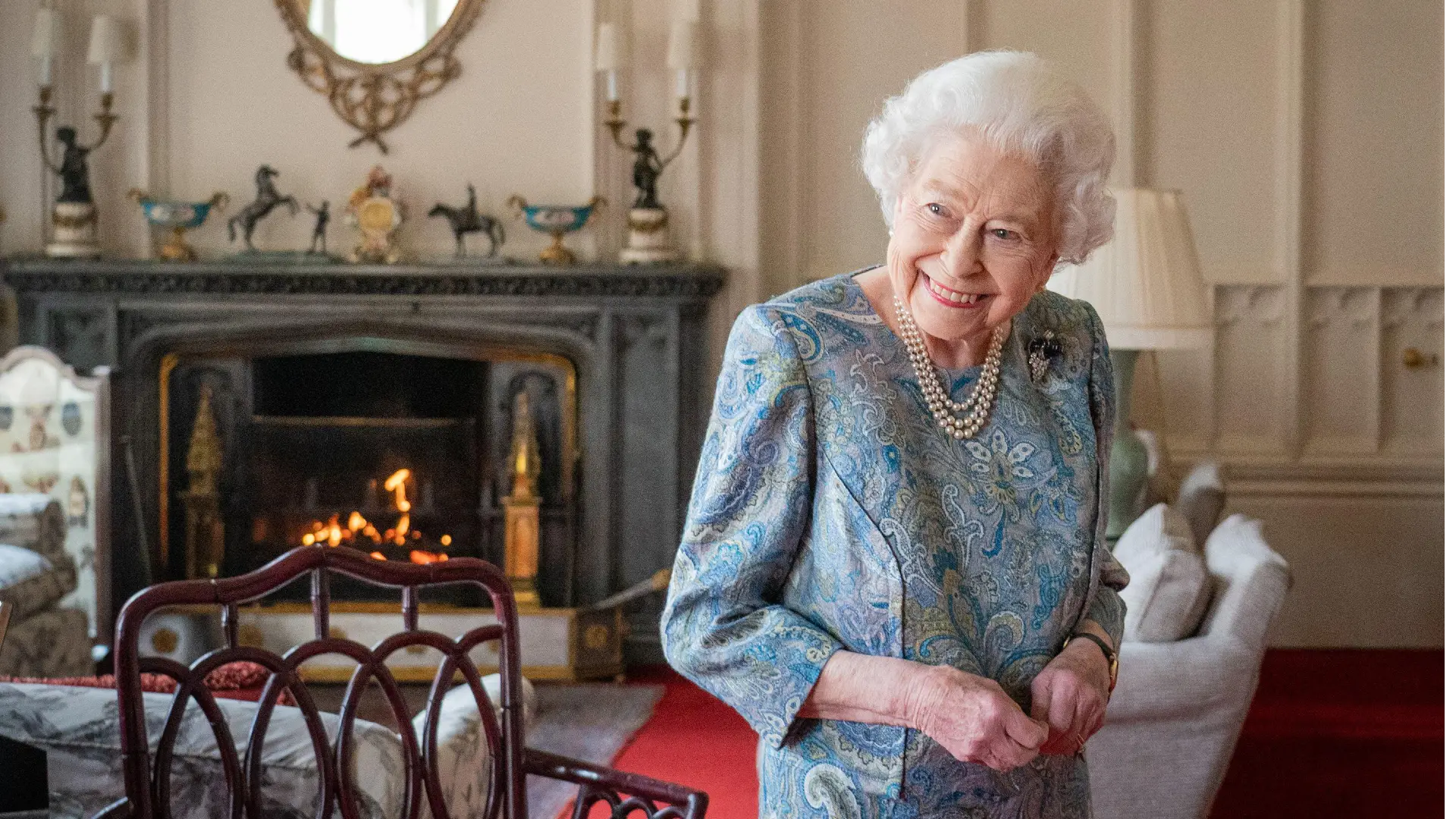 How long is the mourning period for the Queen?