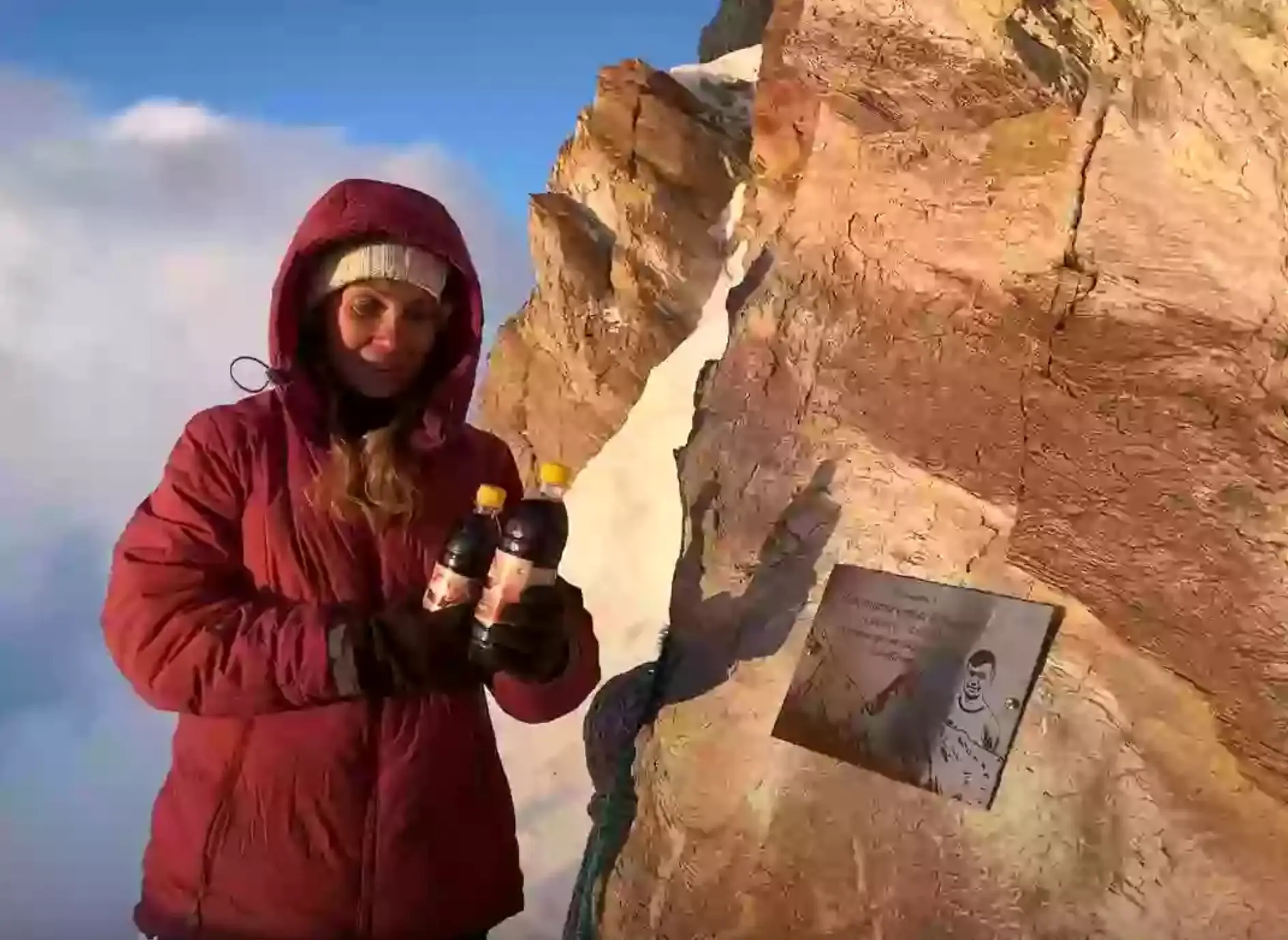 Natalia Nagovitsina has been stranded atop Victory Peak in Kyrgyzstan for nearly two weeks (YouTube/Dmitry Sinitsyn)