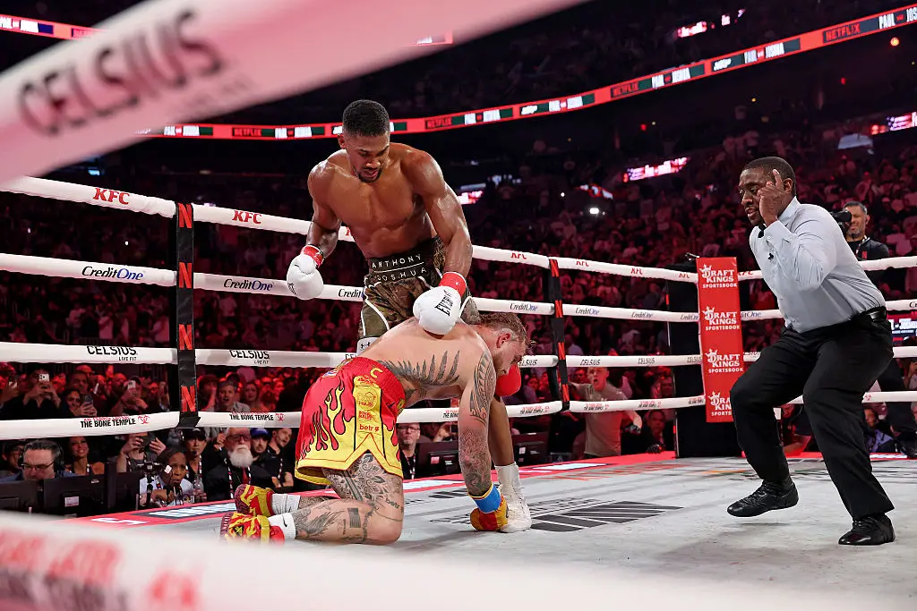 AJ eventually took him down in the sixth round (Ed Mulholland/Getty Images for Netflix)