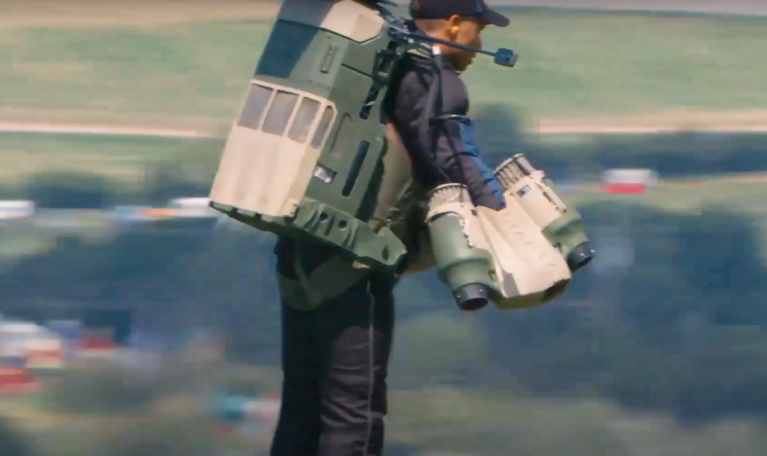 The driver flew over to campers and handed with their piping-hot pizzas.