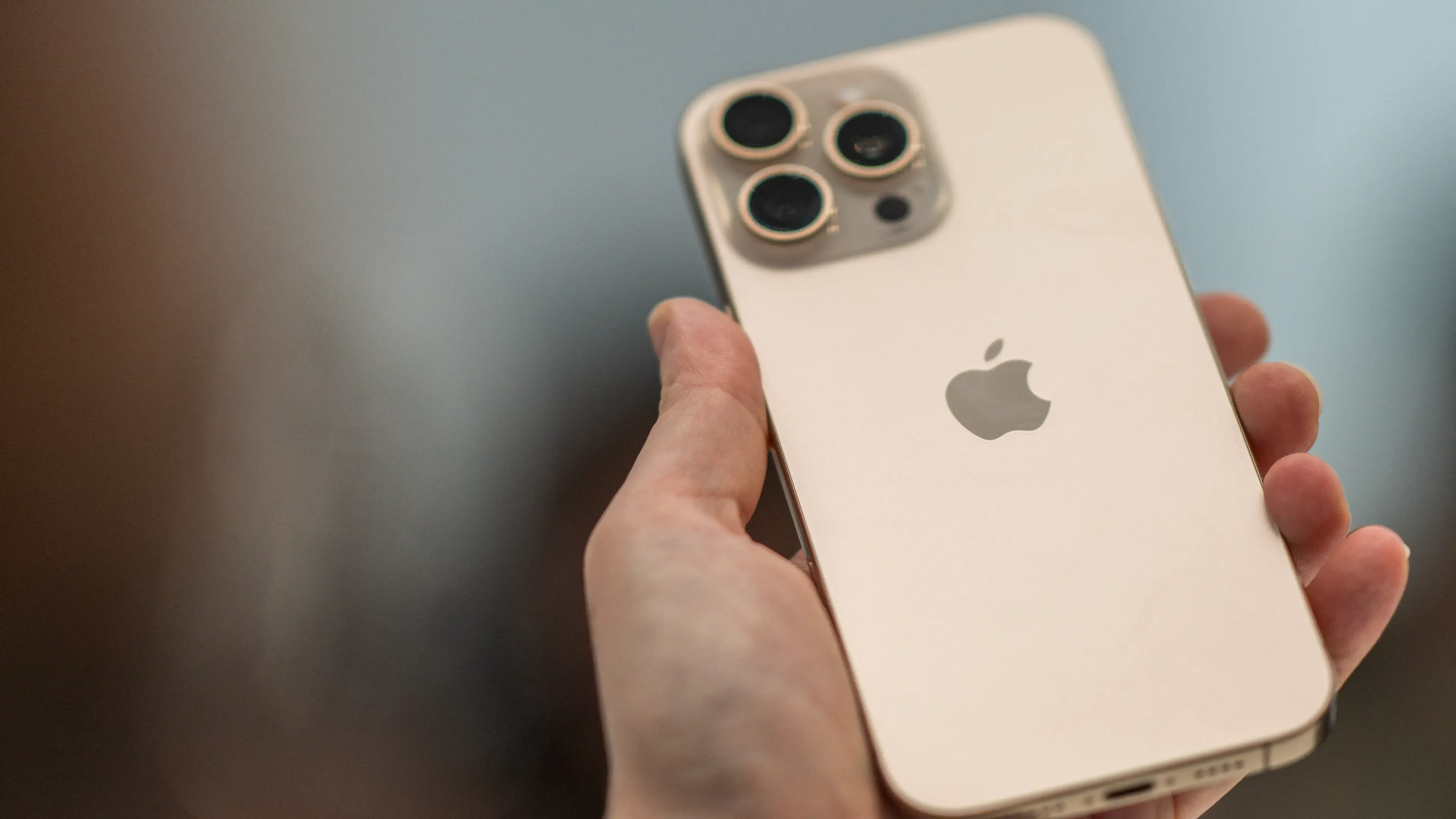 Apple issues warning for its 1.4 billion users to take action or risk being 'attacked'