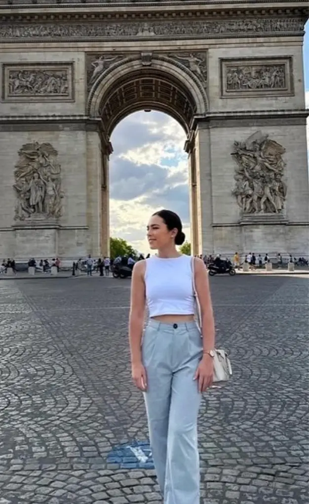 Tori is now able to leave Dubai. (Detained in Dubai)