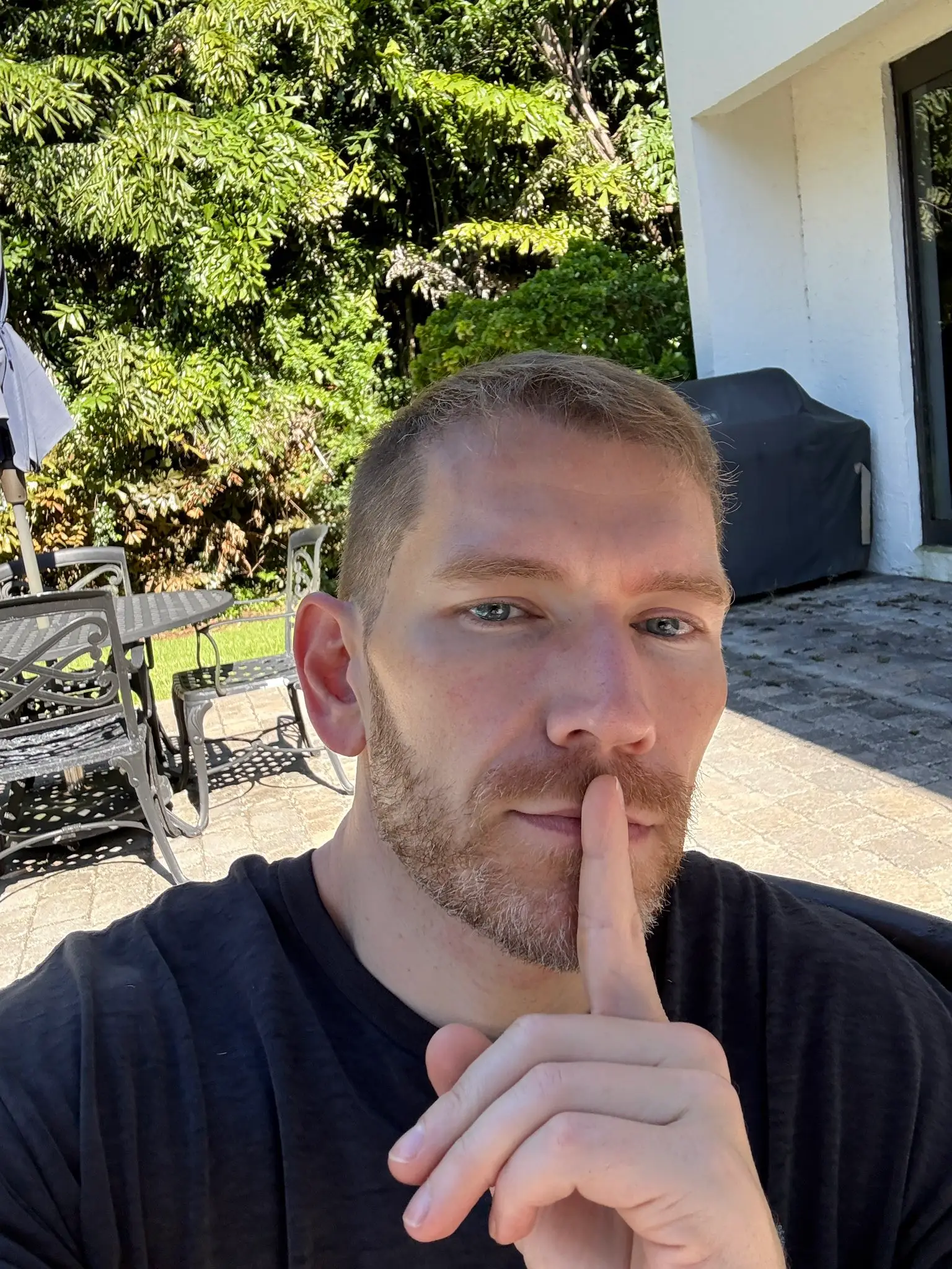 The adult star films and features in content. (@AlexAdamsxxx/X)