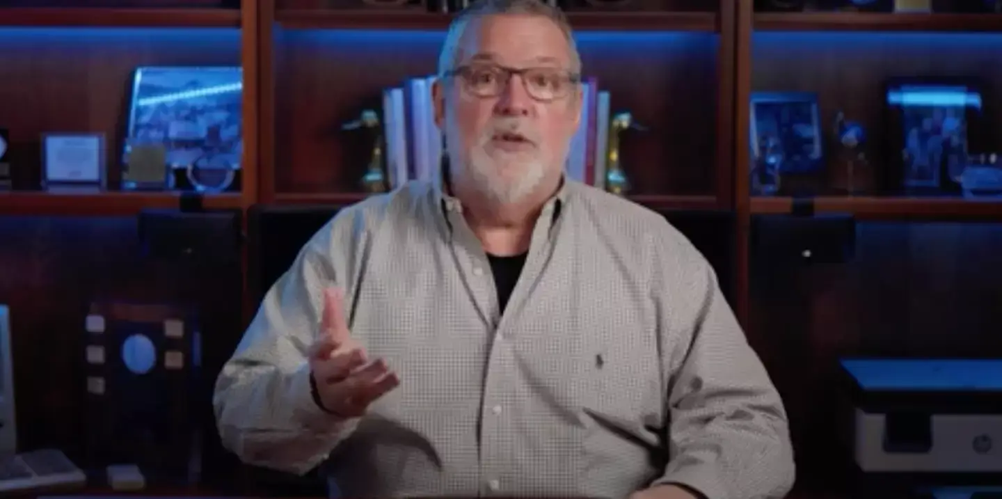 Chris Williams reckons he came up with the perfect question to ask candidates (YouTube/CLWill)