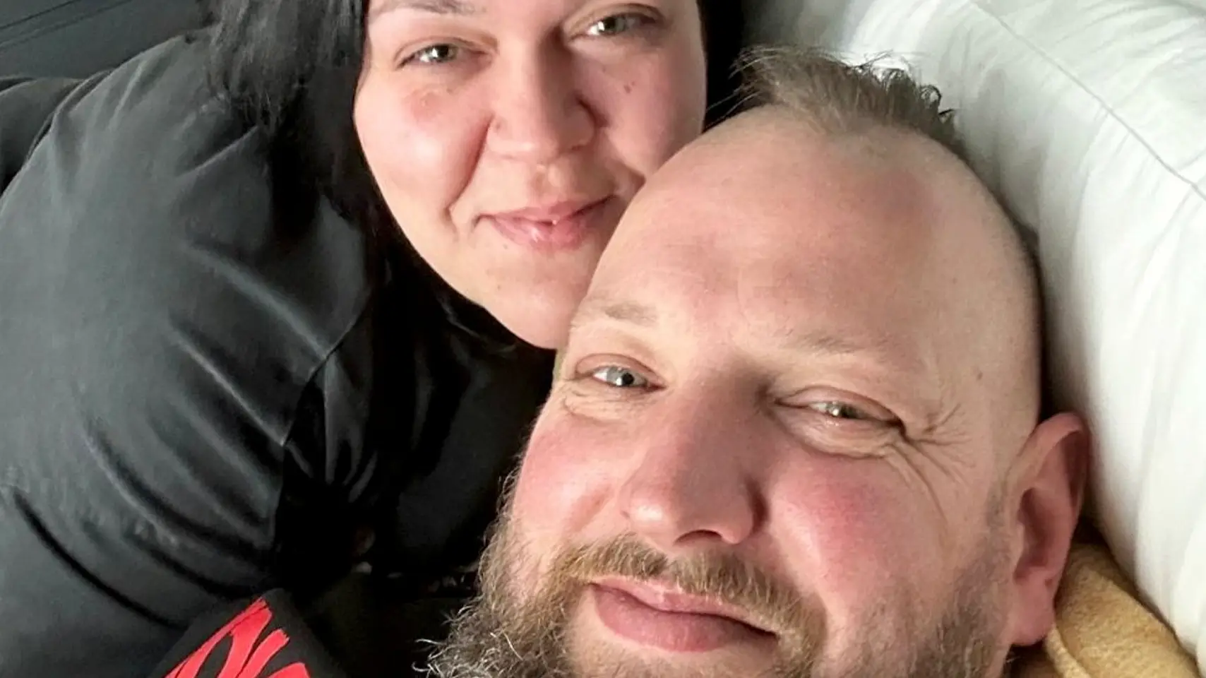 Key symptoms of bowel cancer as man who had sign dismissed by doctor is given 'weeks to live'