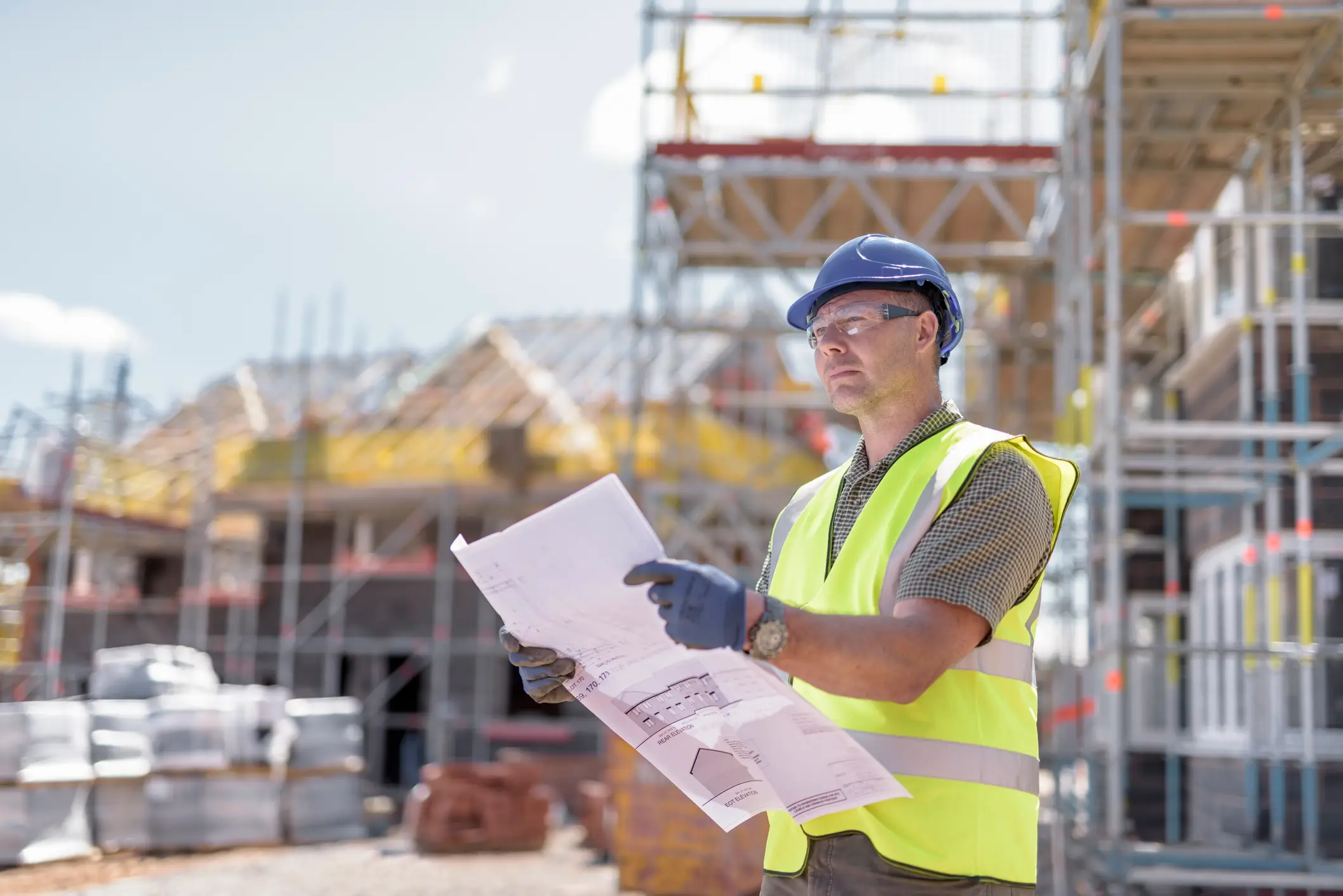 "I used to do the heavy lifting, now I can wear a shirt under my high-vis, this is the life" (Getty Images)