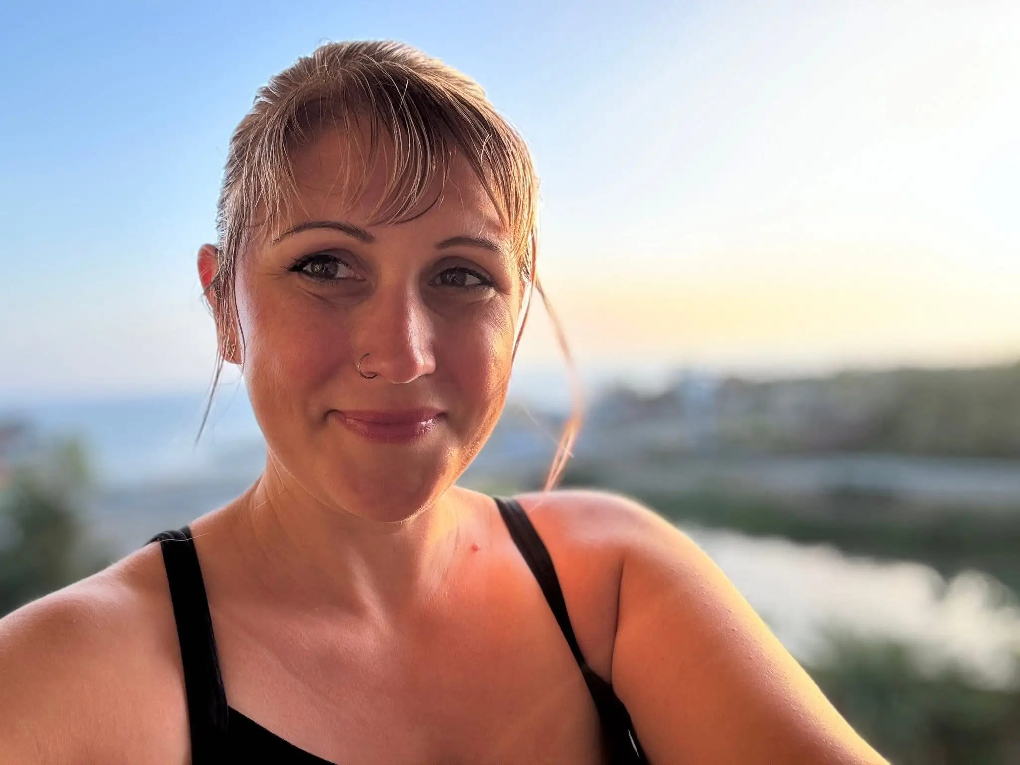 The mum said the late 47-year-old didn't display 'any signs' that he was battling the deadly disease (PA)