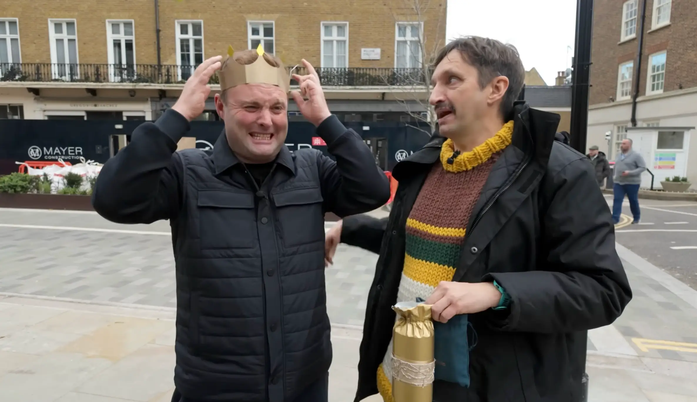 What does a three-figure Christmas cracker actually get you? (YouTube/Robbie Knox)