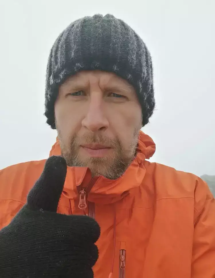 This is the same bloke nearly 20 years later (X/@chrismcclure86)