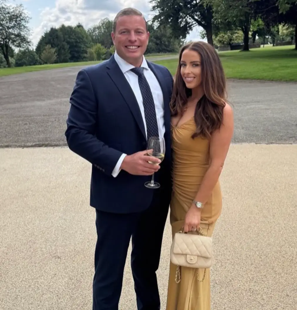 Skinner says he and his wife have 'moved on'. (iamtomskinner/Instagram)