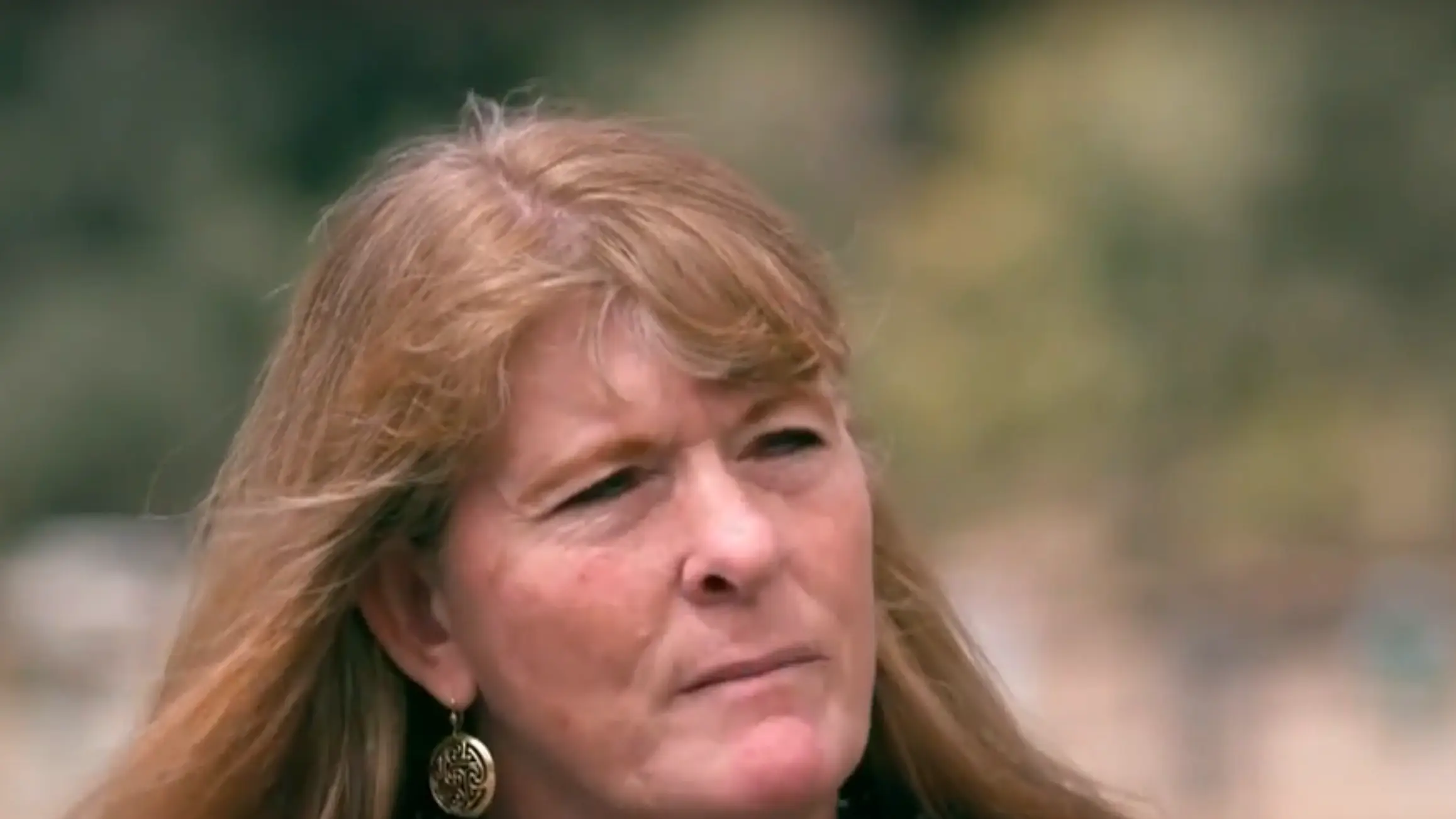 Woman who suffered near-death experience in hospital explains what she saw during 'afterlife'