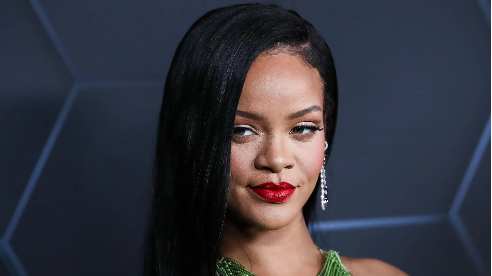 What is Rihanna’s Super Bowl halftime setlist?