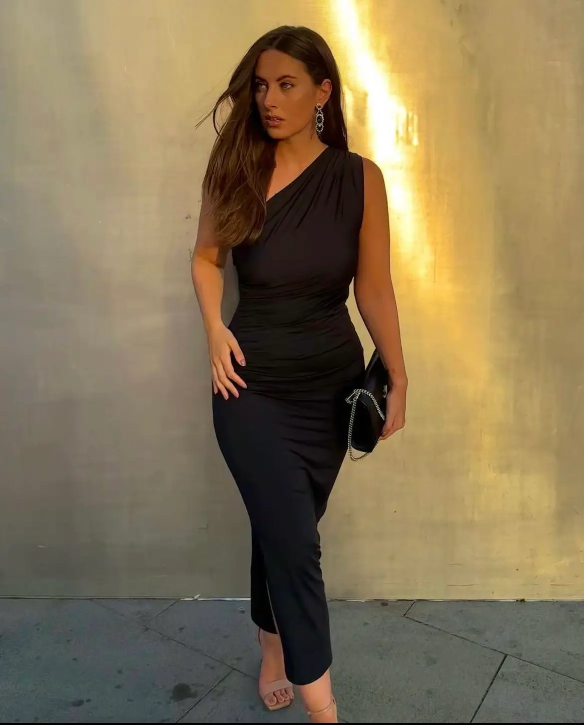 The pair were FaceTiming till the early hours of the morning. (Kennedy News and Media)