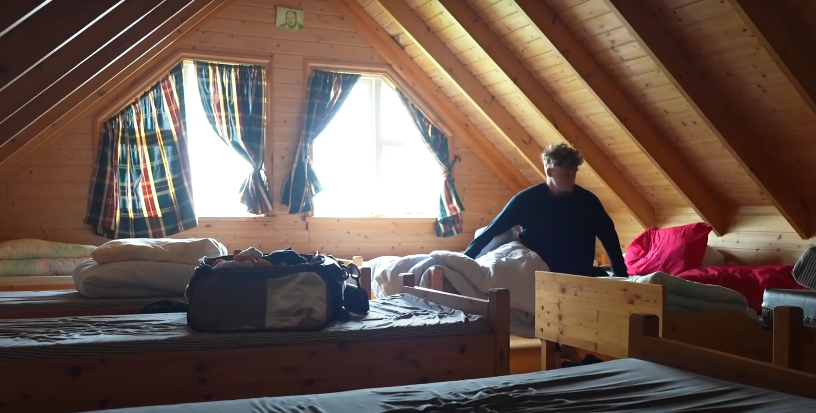 He stayed in the attic room of the house (YouTube/Ryan Trahan)