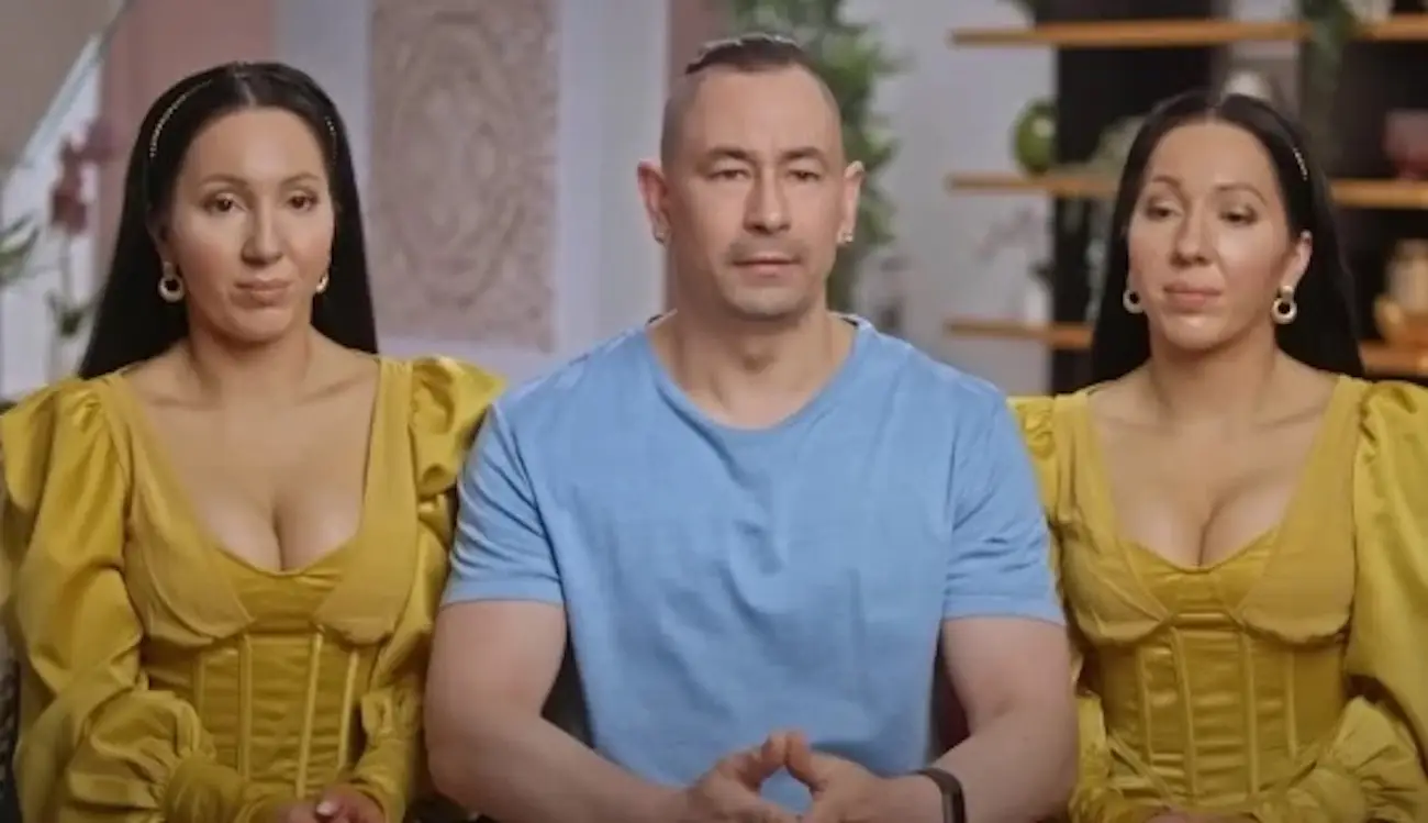 Anna's boyfriend, Ben, is also Lucy's boyfriend.