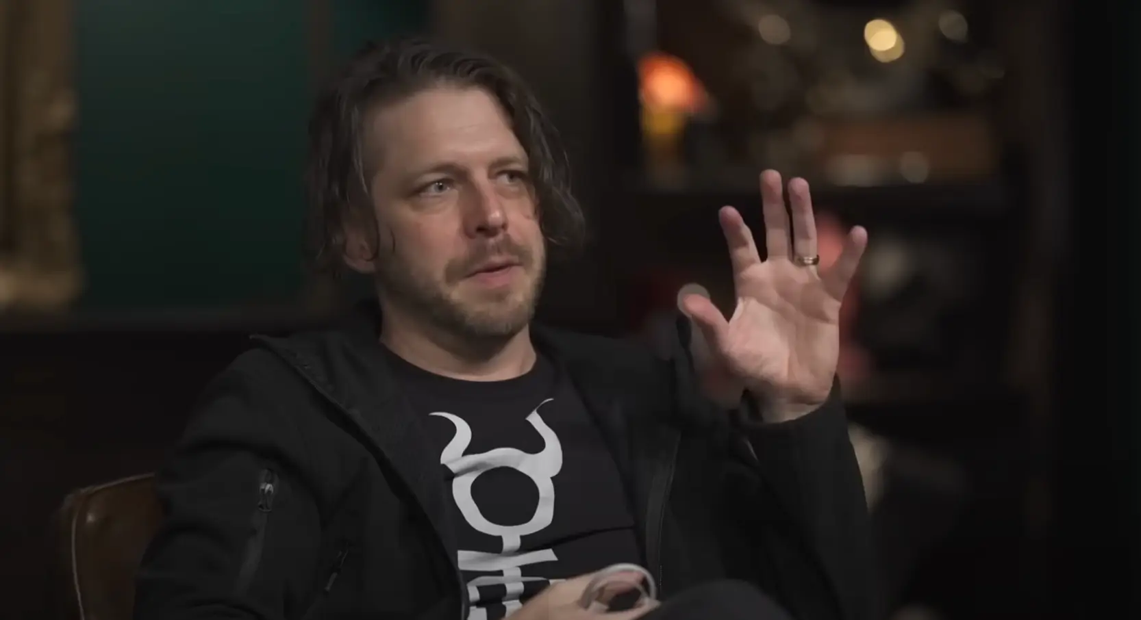 The hacker revealed that all you need is a specific cable (YouTube/Shawn Ryan Show)