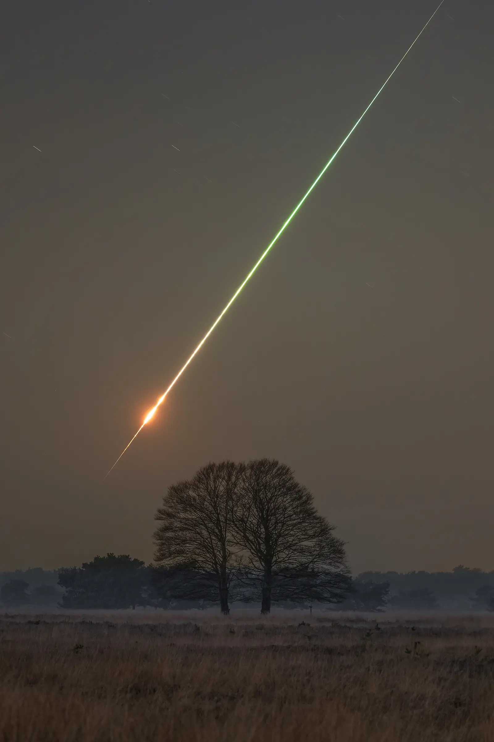 The asteroid was 98 percent intact when it entered Earth's atmosphere (Gijs de Reijke / NASA)
