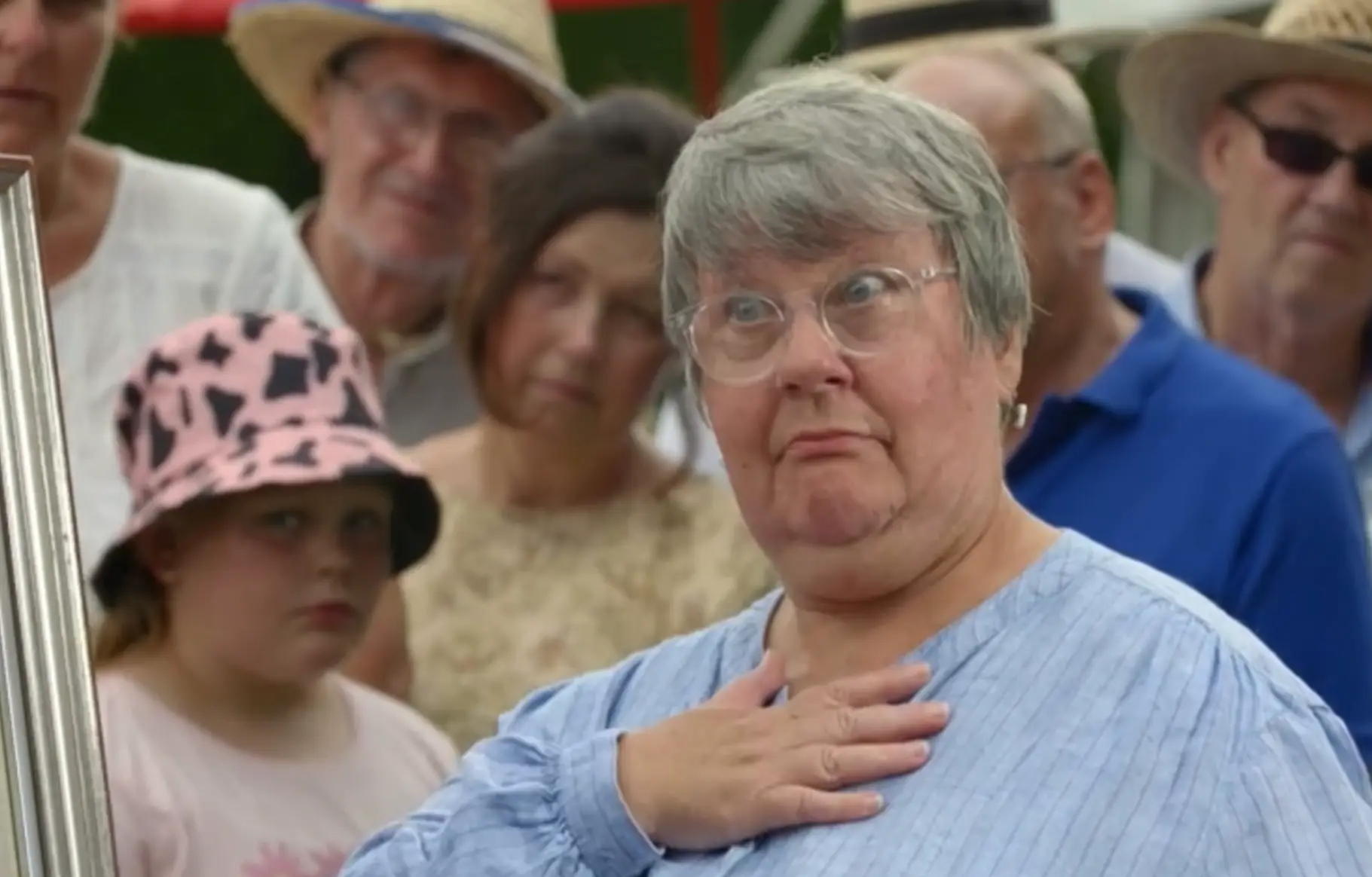 The guest was left flabbergasted by the painting's worth.