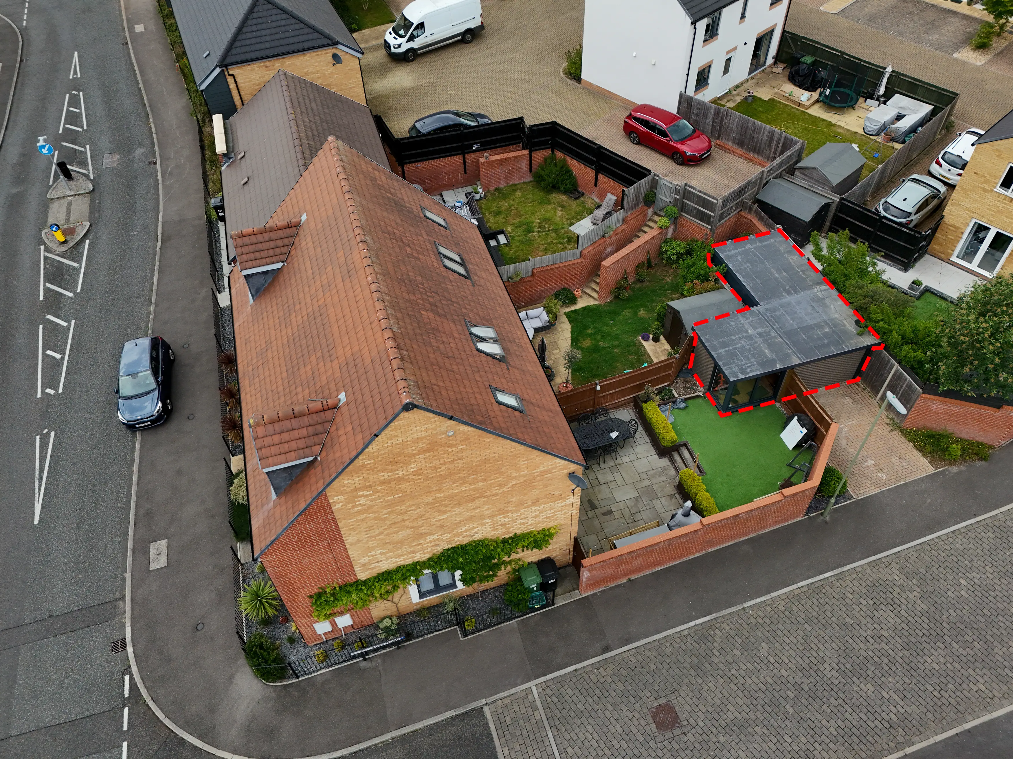 Paul Willis and Emma Woodley built a home gym on their drive, but their neighbours weren't happy about it (Solent News and Photo Agency)