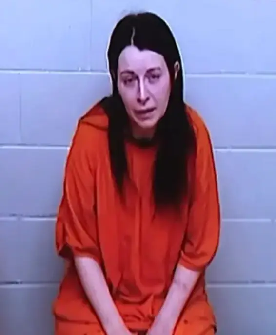 Elizabeth Siders remains behind bars (YouTube/WBNS-TV)